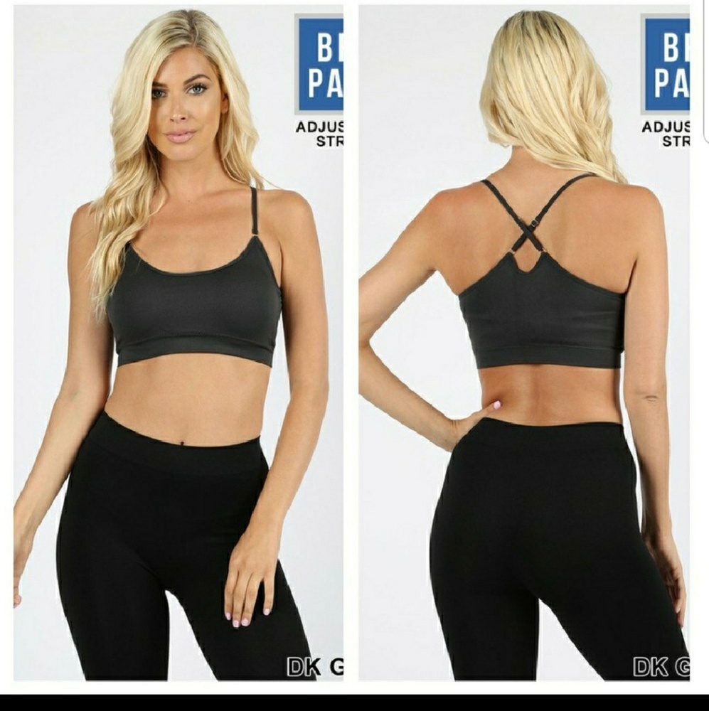 ✴PADDED BRALETTE✴ - Picture 1 of 4